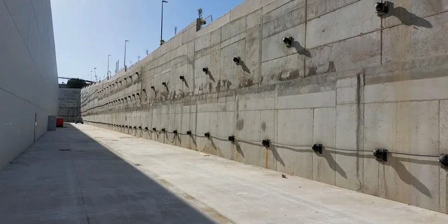 Diseño de Anclajes Activos y Pasivos en Alto Hospicio